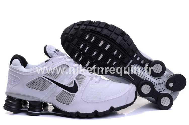 Noir Et Blanc Chaussures Shox R6